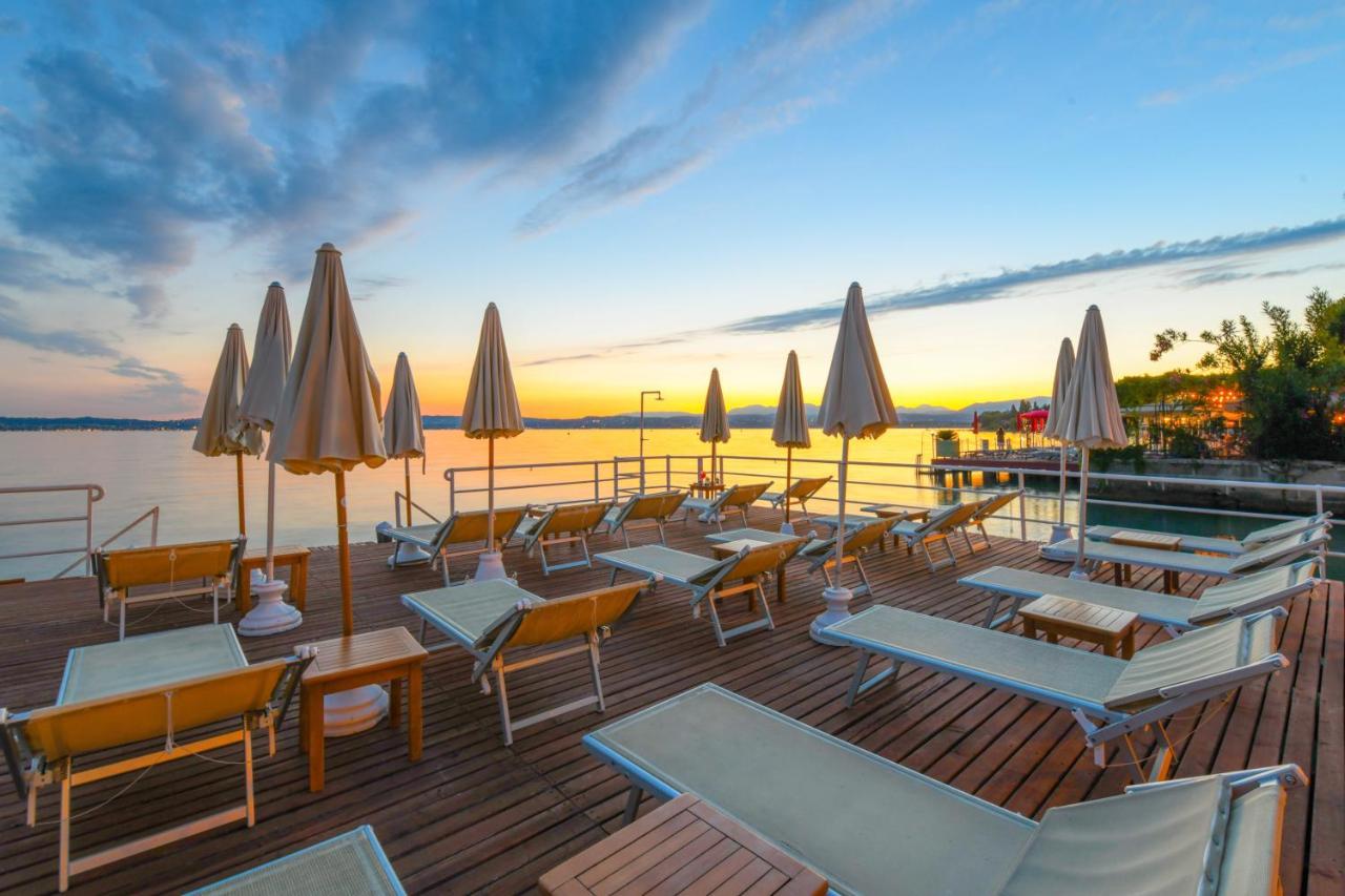 Hotel Flaminia Sirmione Bagian luar foto