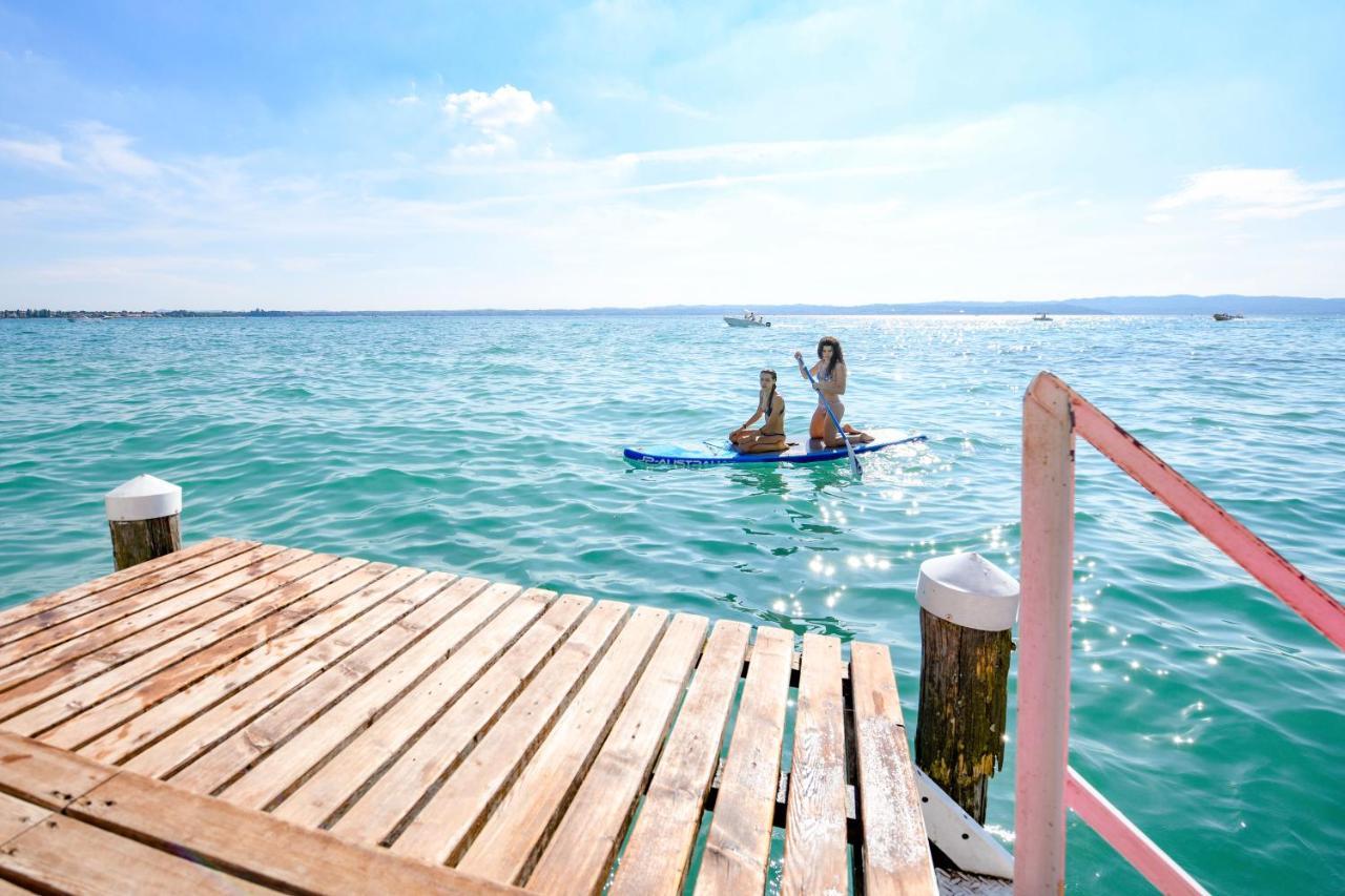 Hotel Flaminia Sirmione Bagian luar foto