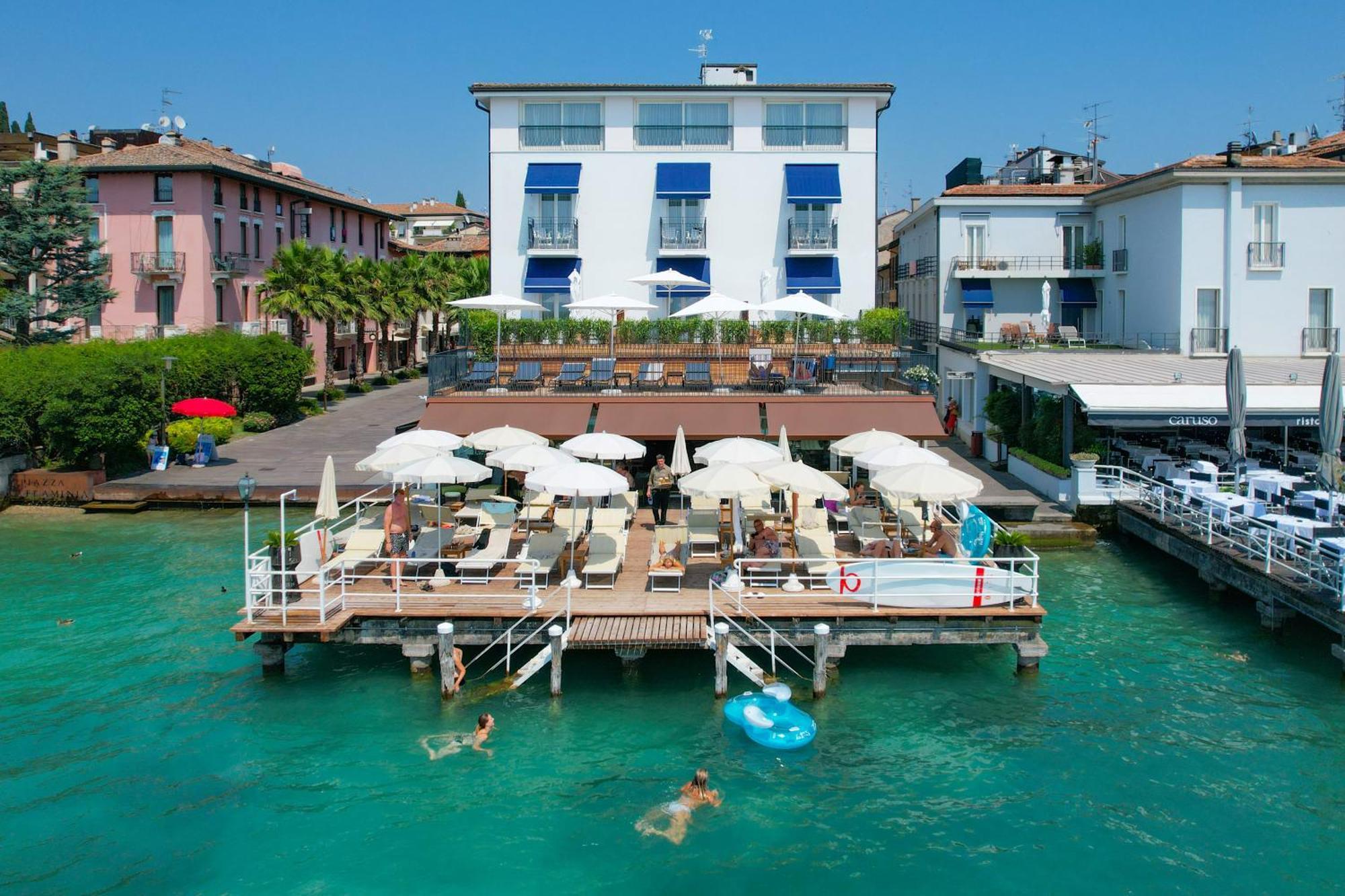 Hotel Flaminia Sirmione Bagian luar foto